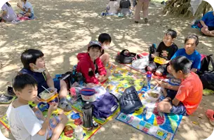 公園ピクニック
